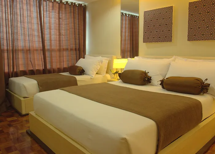 The Garden Heights Hotel 3*