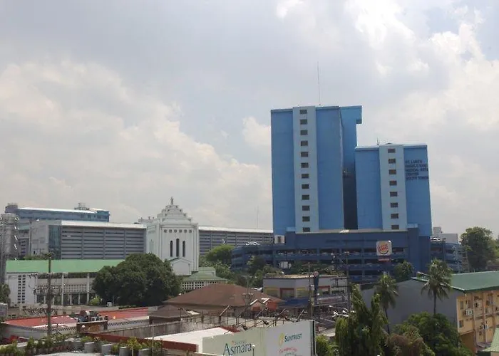 The Garden Heights Hotel 3*